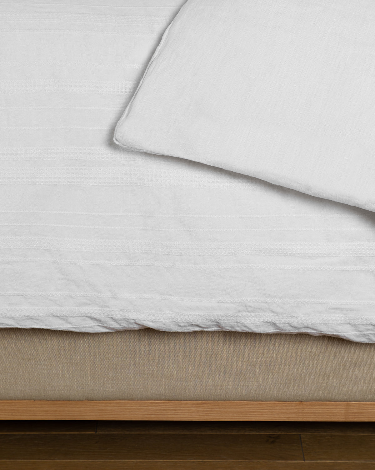 Carter Woven White Linen Duvet