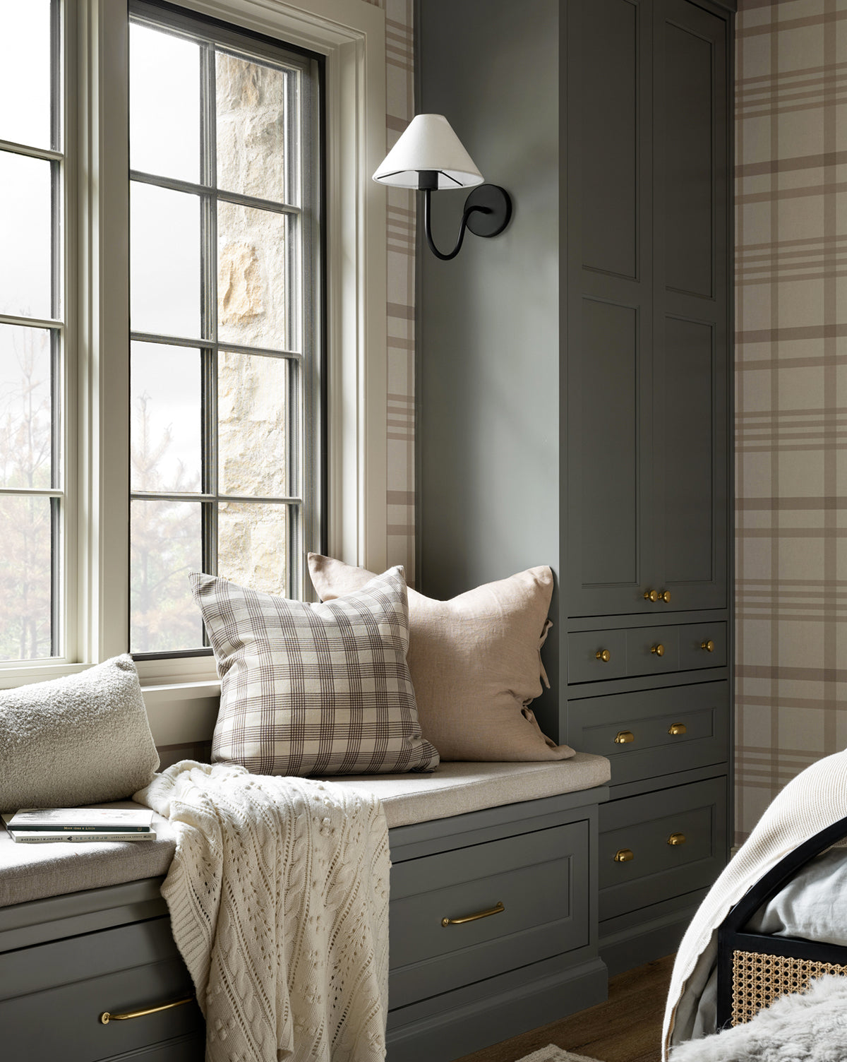 Kara Linen Pillow Cover