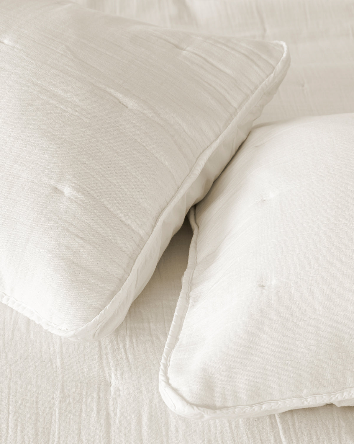 Daniela Cotton Gauze Quilt & Shams Set