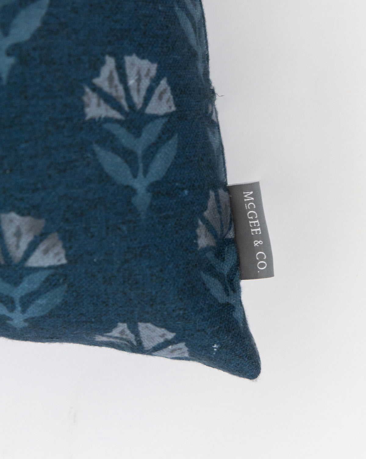 Emmalyn Indoor / Outdoor Pillow