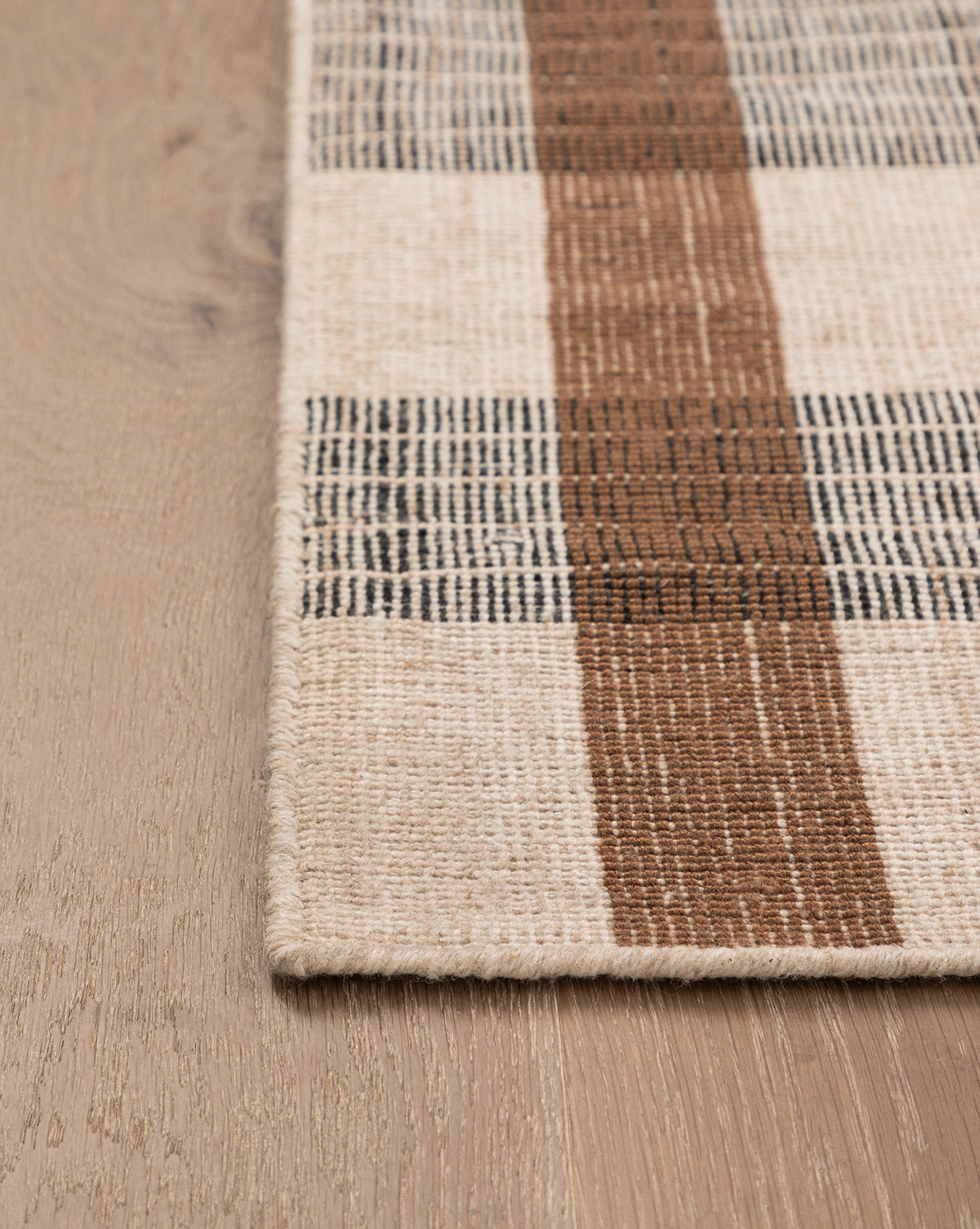 Keenan Handwoven Indoor/Outdoor Rug