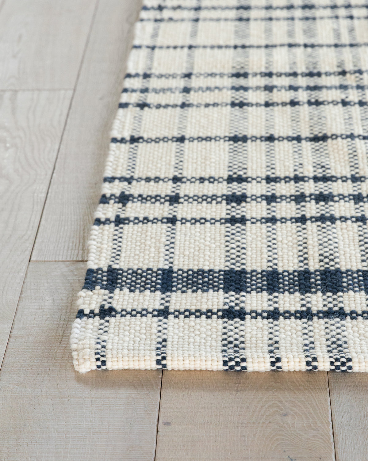 Livorno Handwoven Wool Flatweave Rug