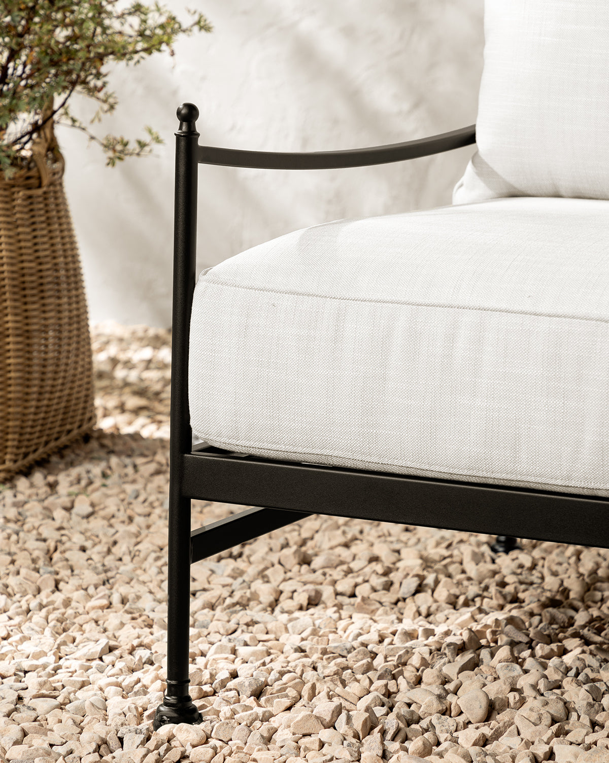 Pomeroy Outdoor Sofa 81.5"