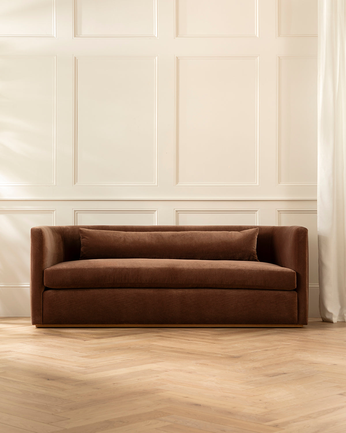 Reese Sofa (84"-96")