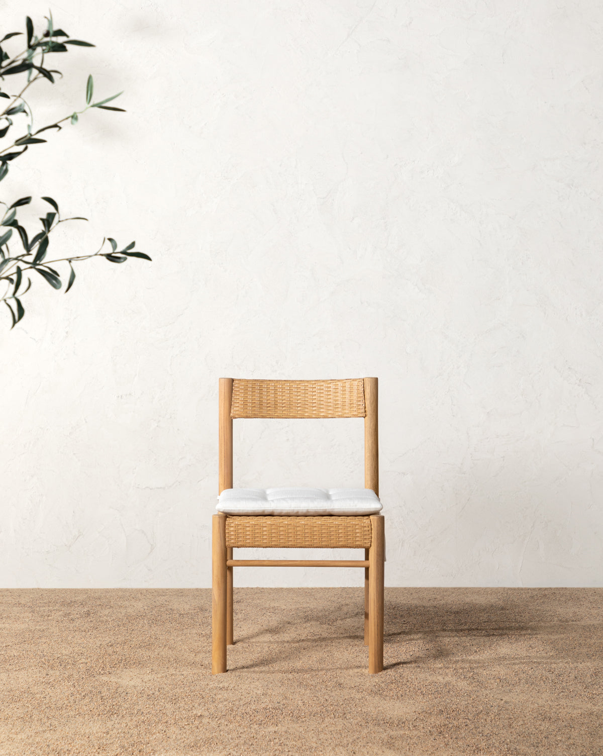 outdoor dining, outdoor dining chair, teak dining chair, teak patio dining chair