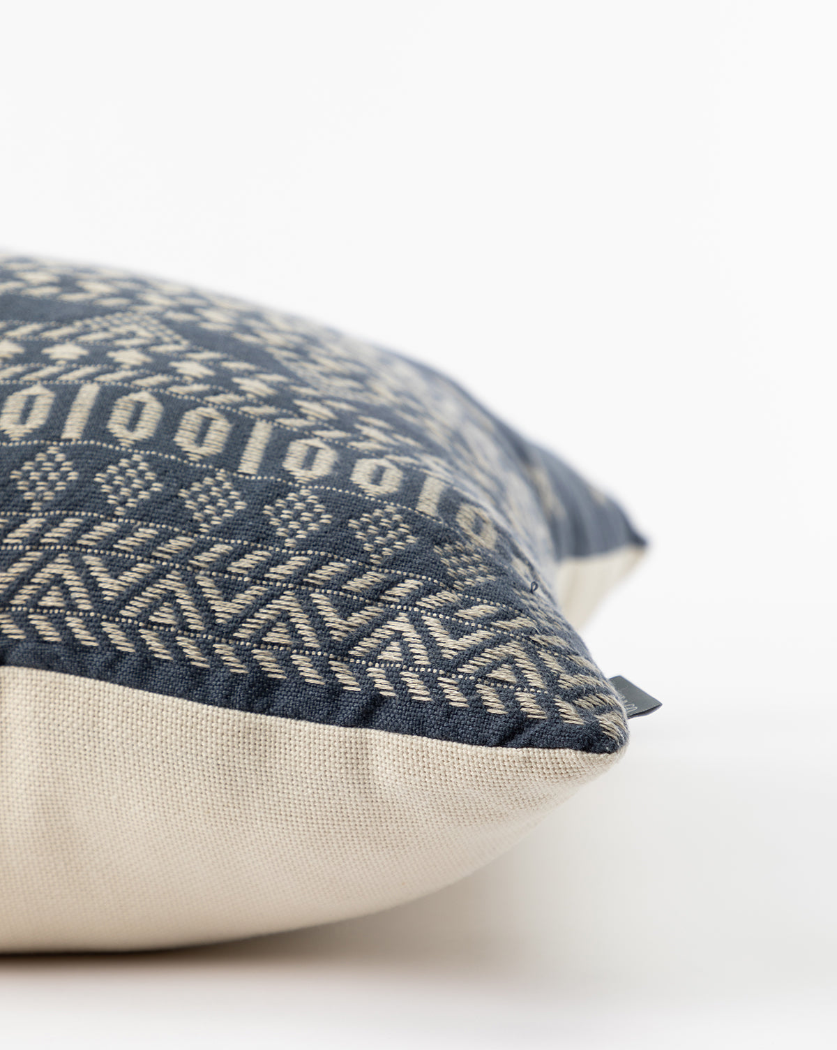Tamsin Indoor/Outdoor Pillow