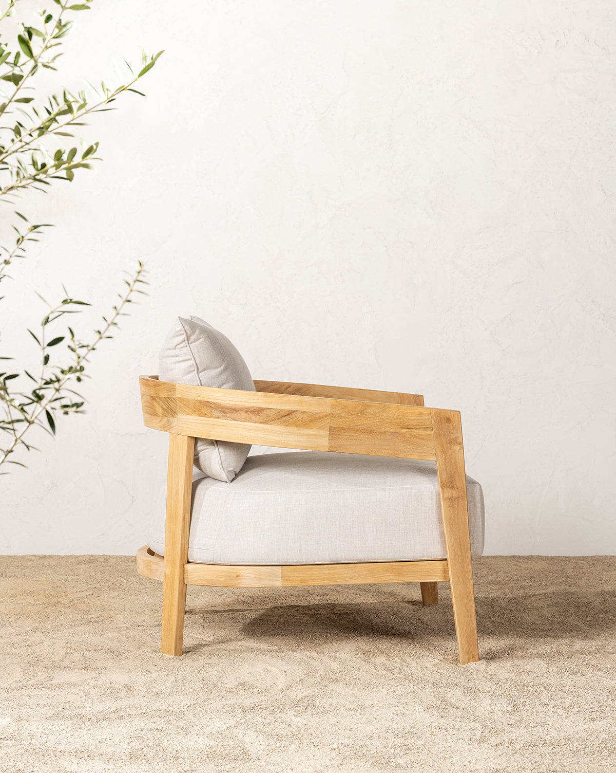 Vento Teak Outdoor Lounge Chair