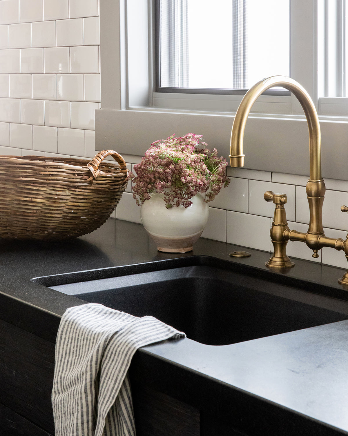 Thin Stripe Linen Hand Towel