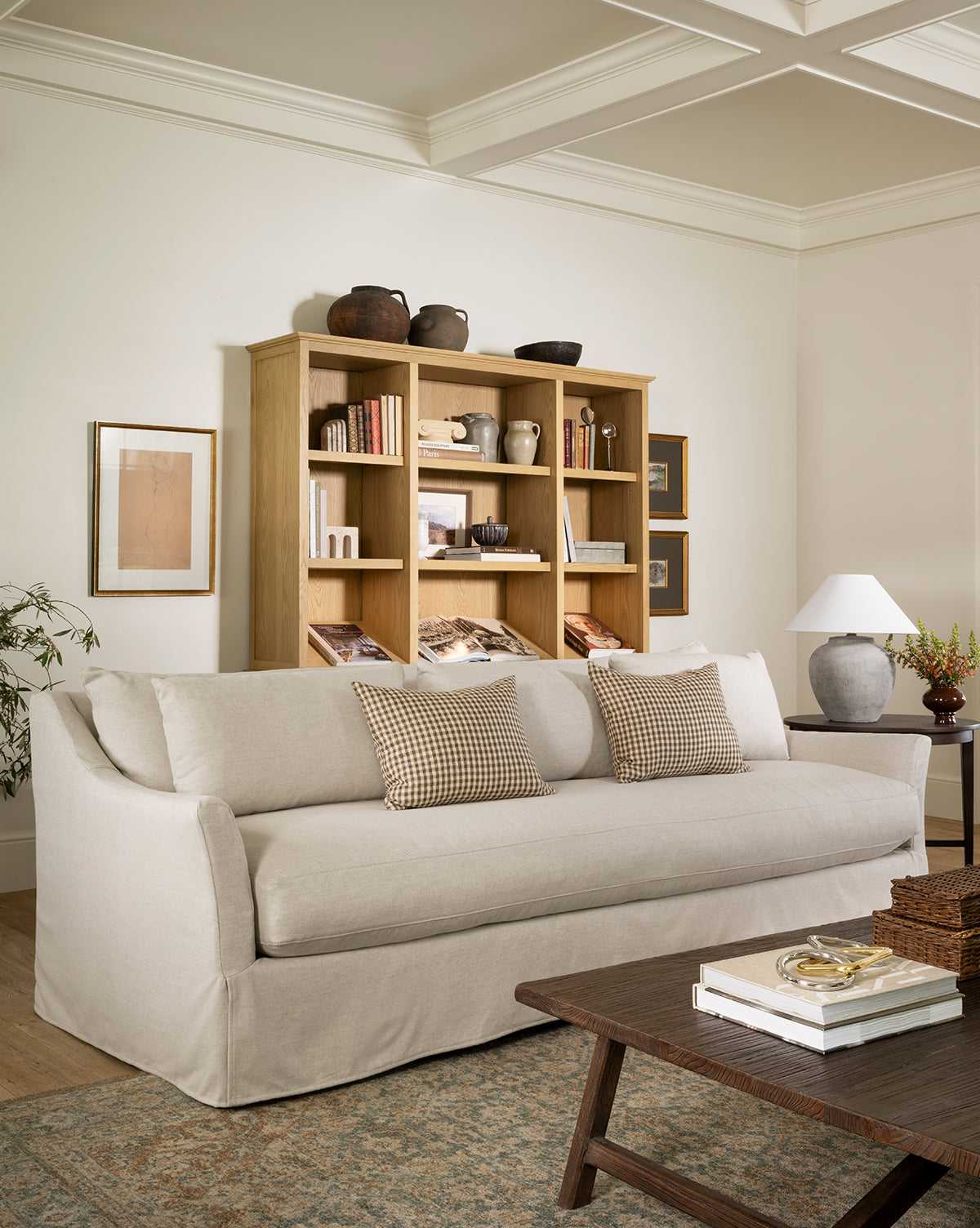 Wilhelmina Classic Slipcover Sofa (85"-110")