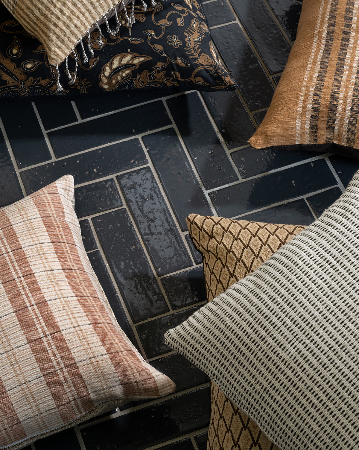 Vintage Textured Black & White Pillow Cover