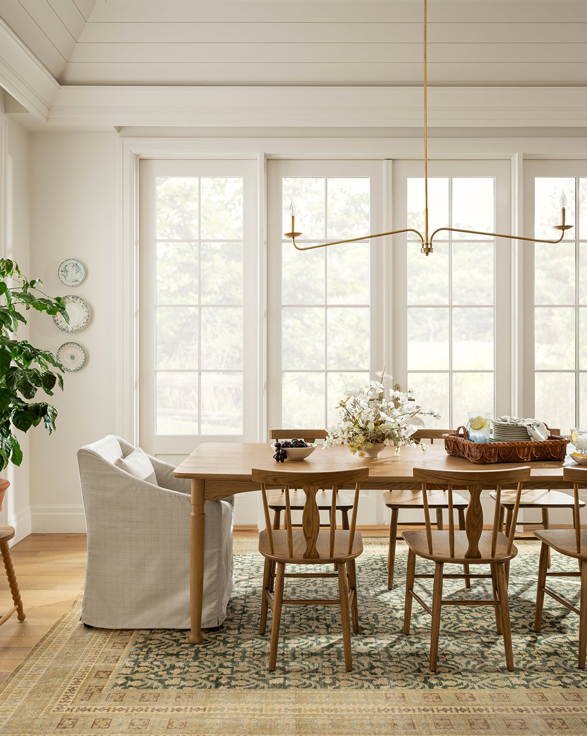 Philomena Linear Chandelier