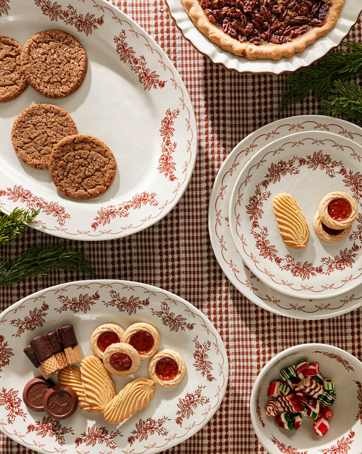 Coronet Serving Platters (Set of 2)