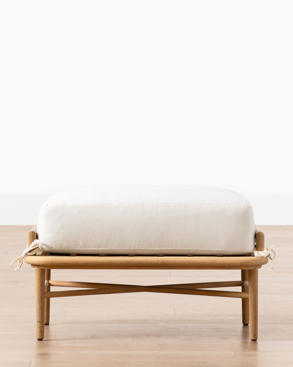 Alma Ottoman