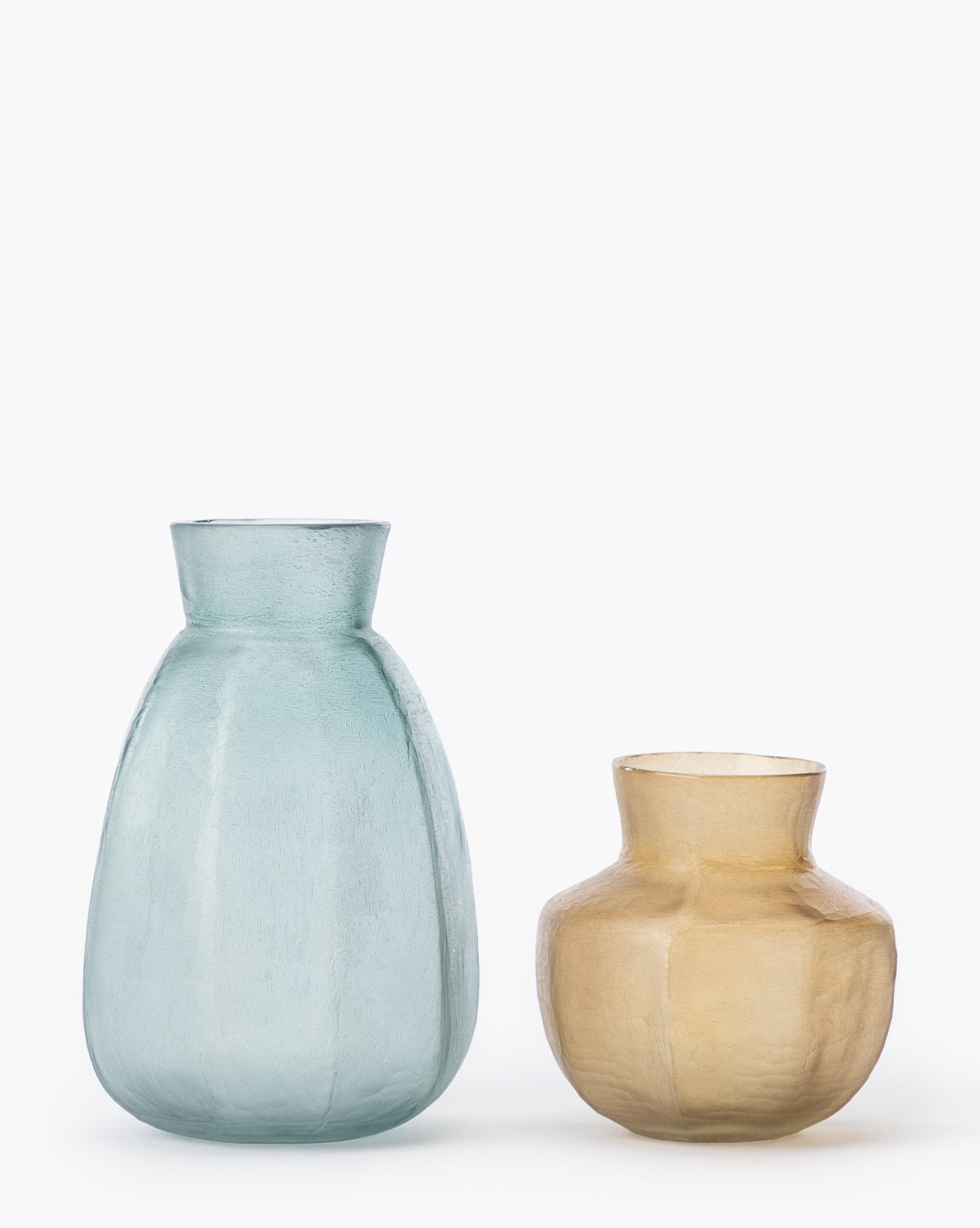 Jaylen Blue Glass Vase