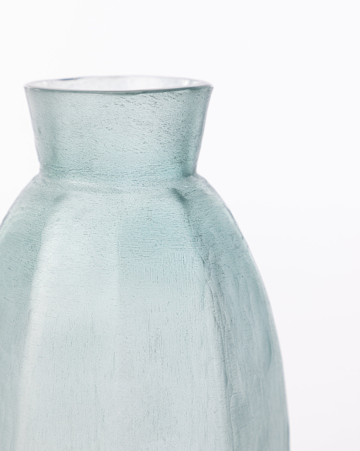 Jaylen Blue Glass Vase