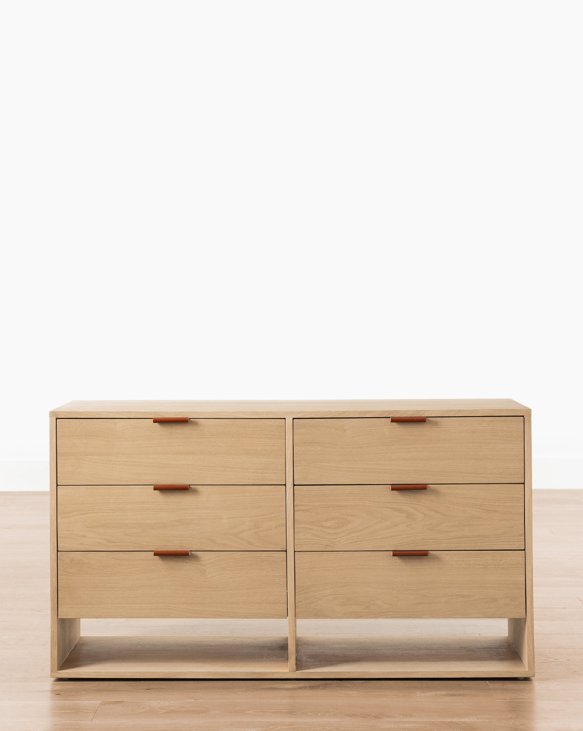 Kayson Dresser