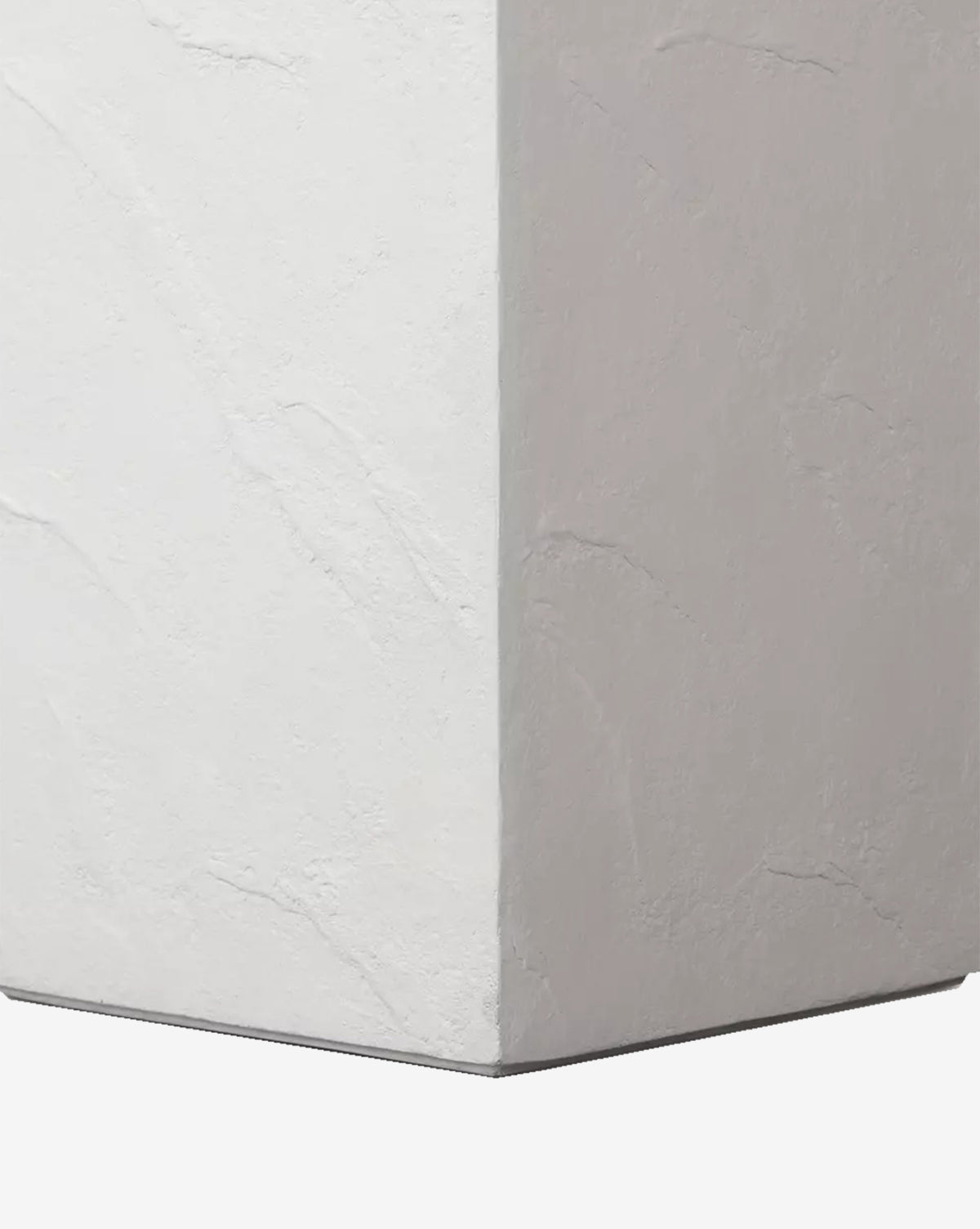 Maravi Indoor/Outdoor Pedestal