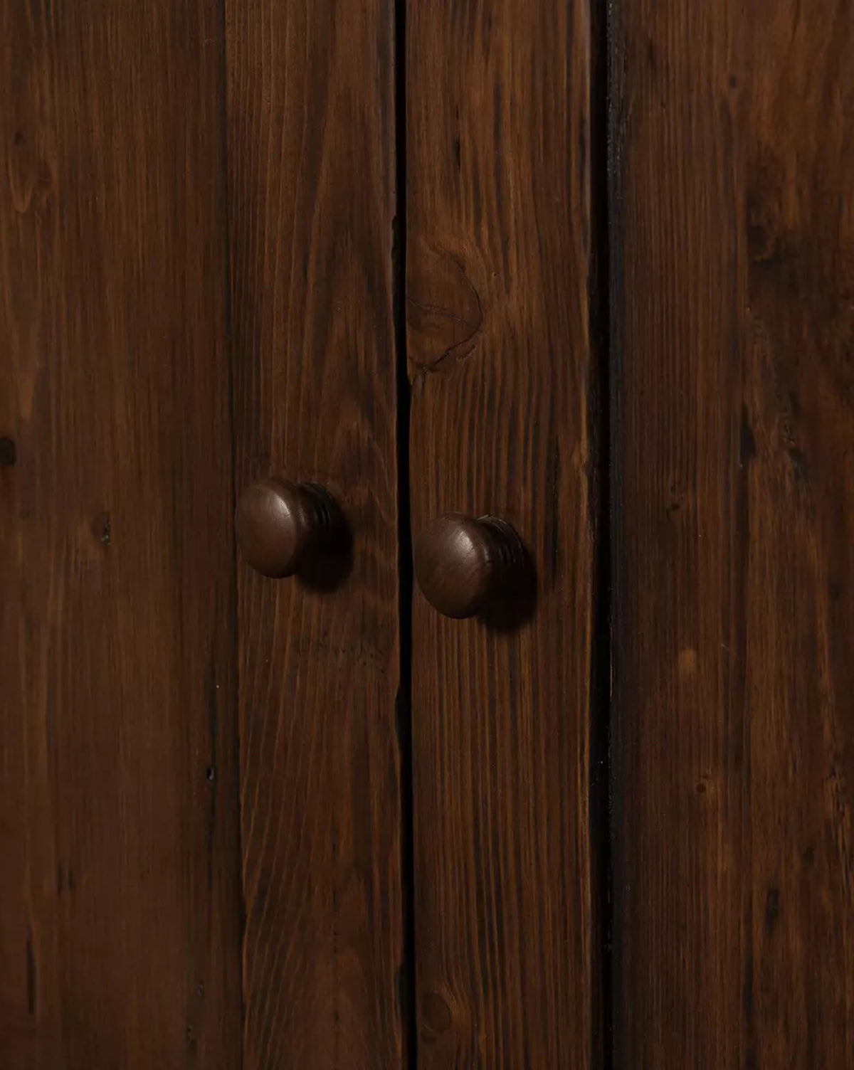 Maritsa Pine Hutch