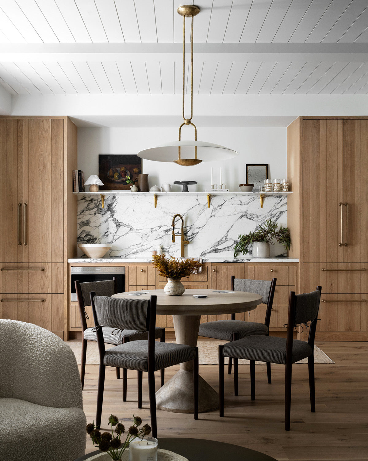 Masa Dining Table