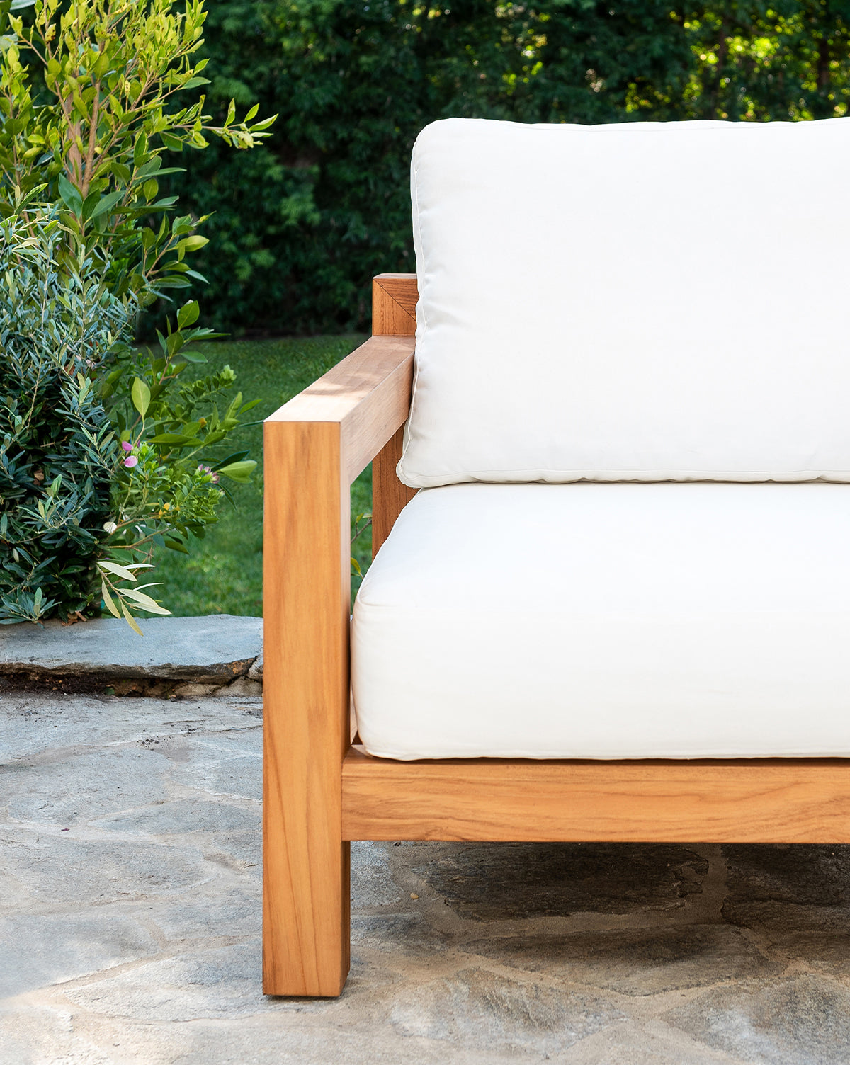 Roden Outdoor Chair