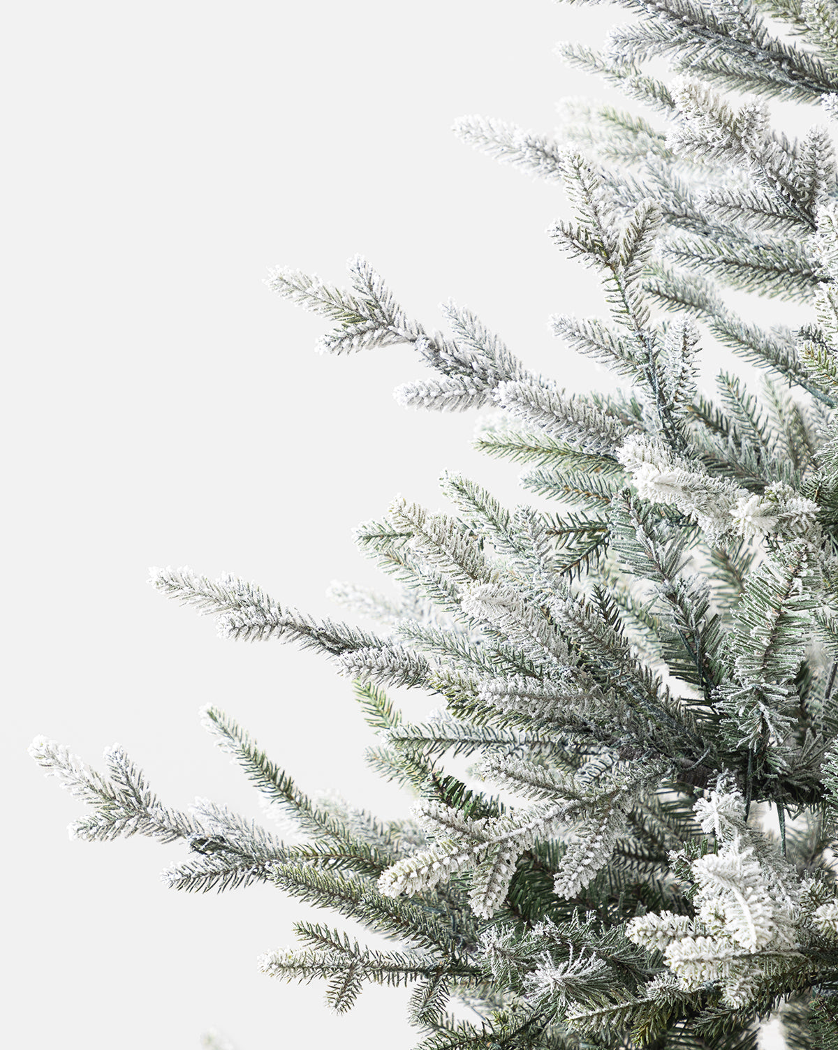 Snowy Norway 7' Faux Tree