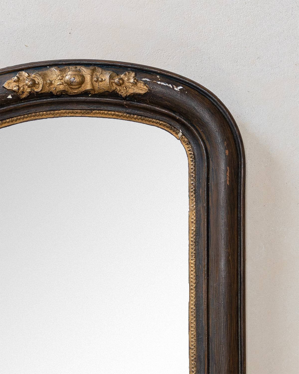 Vintage Black Detailed Mirror