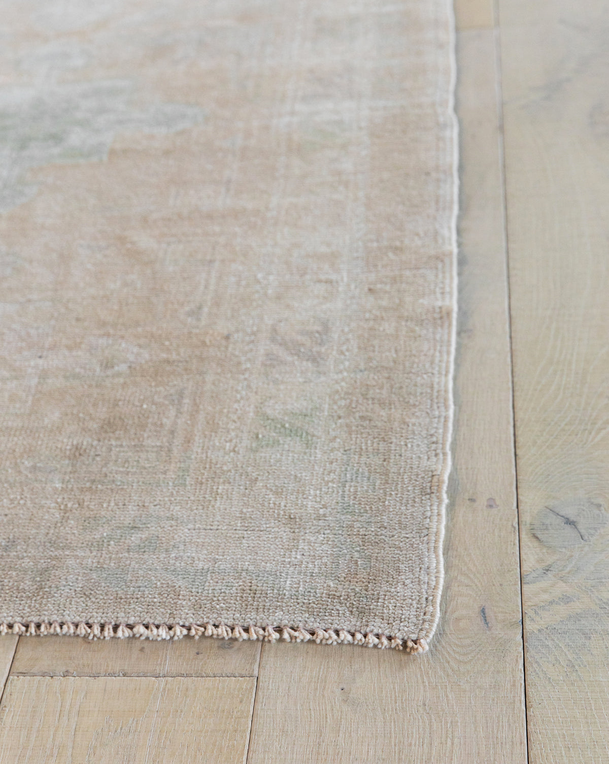 Vintage Rug No. 25