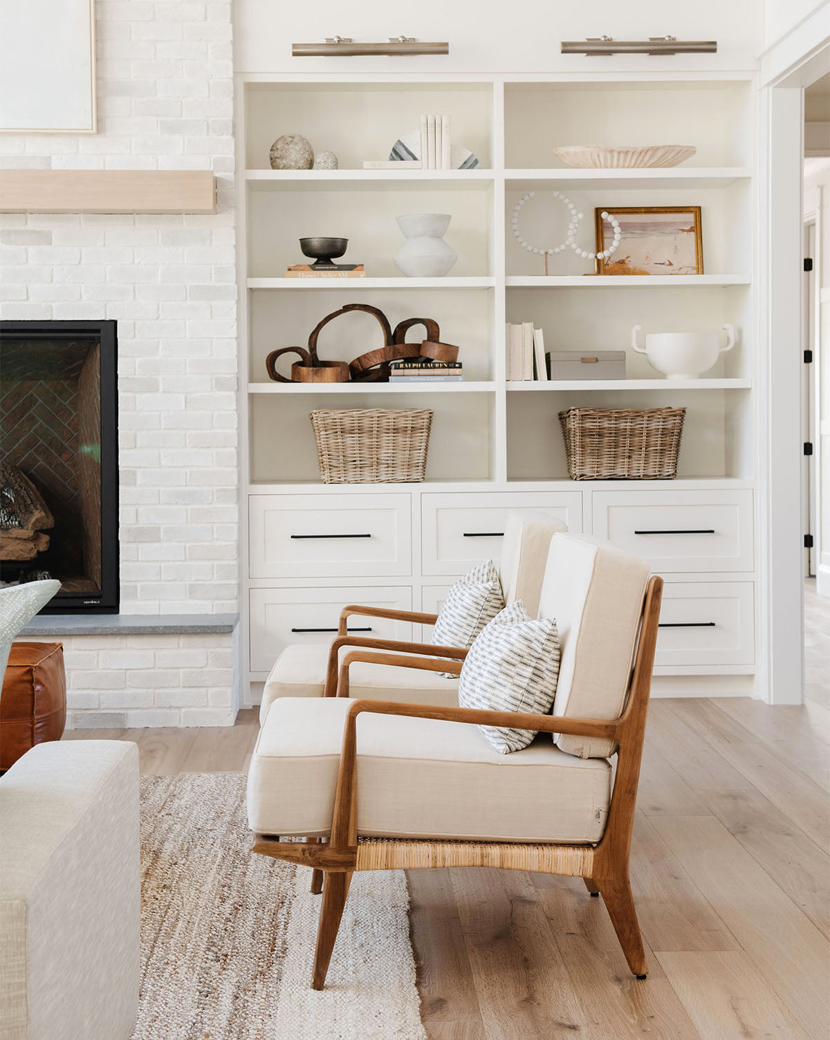 Arlo Lounge Chair