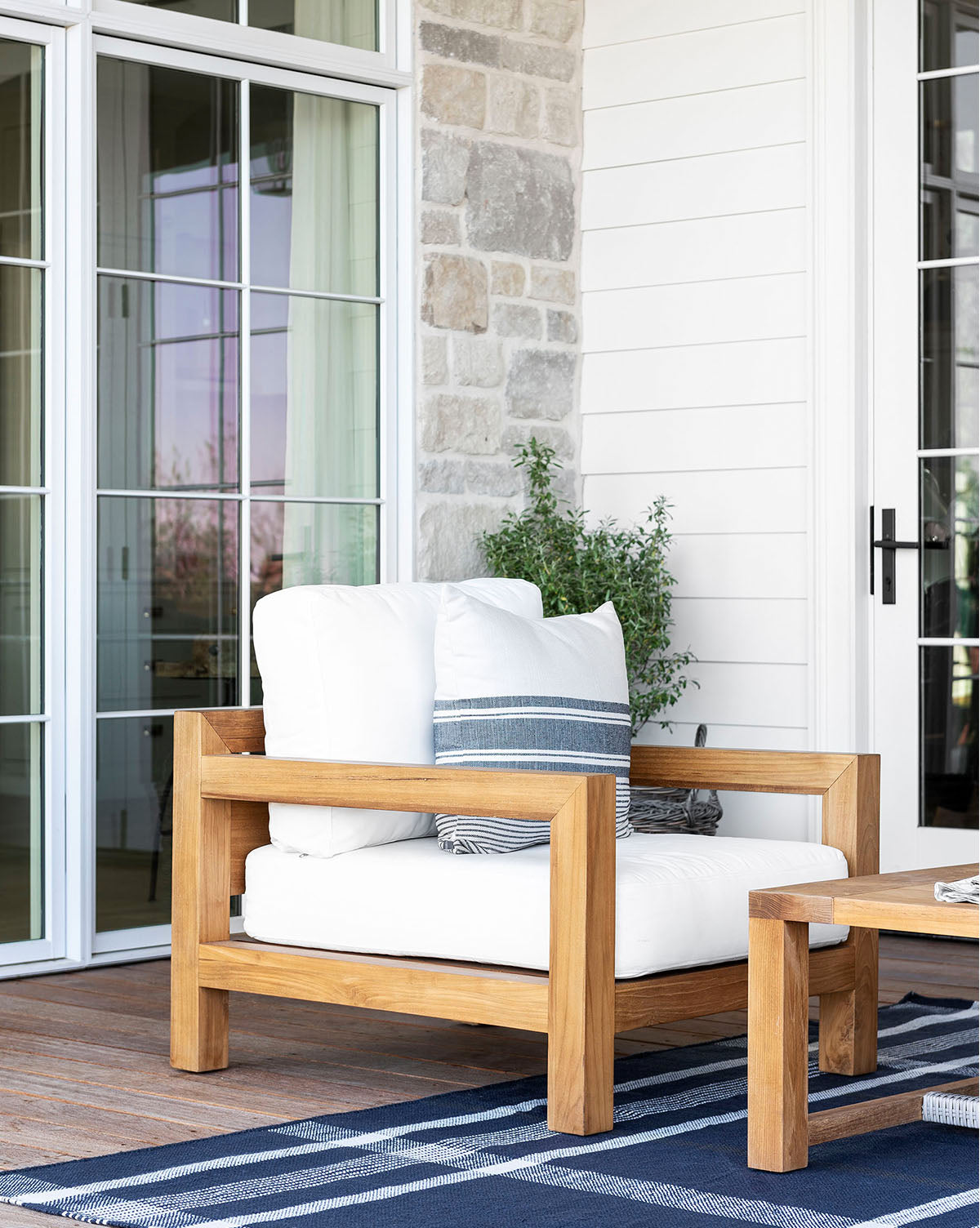 Roden Outdoor Chair