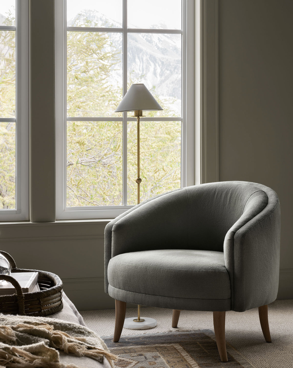 Caspian Floor Lamp
