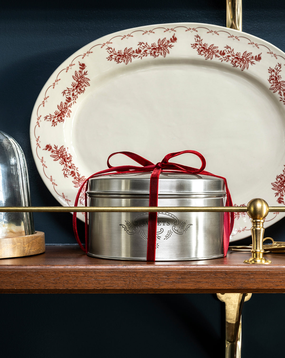 Coronet Serving Platters (Set of 2)