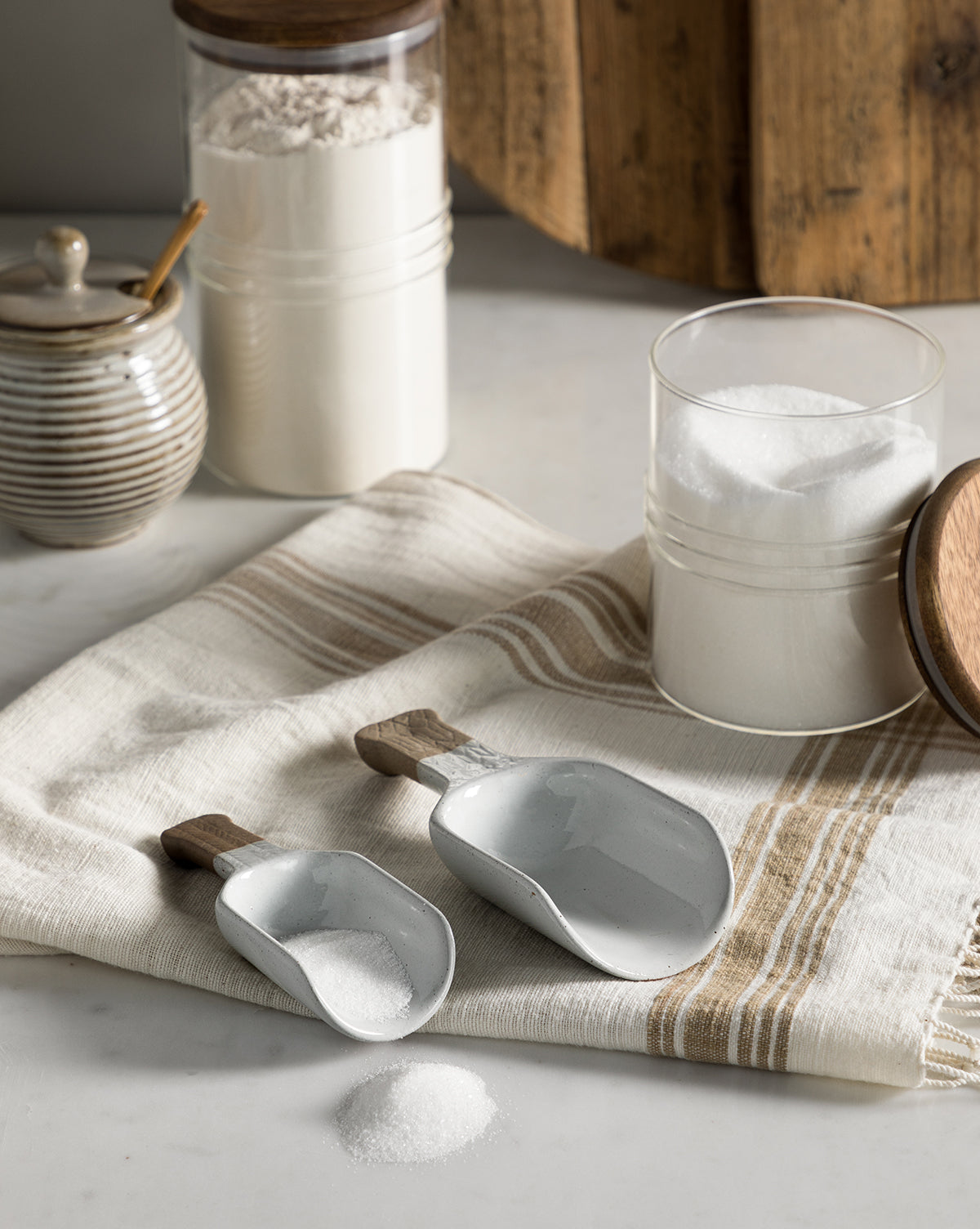 Two-tone Porcelain Scoop (Set of 2)